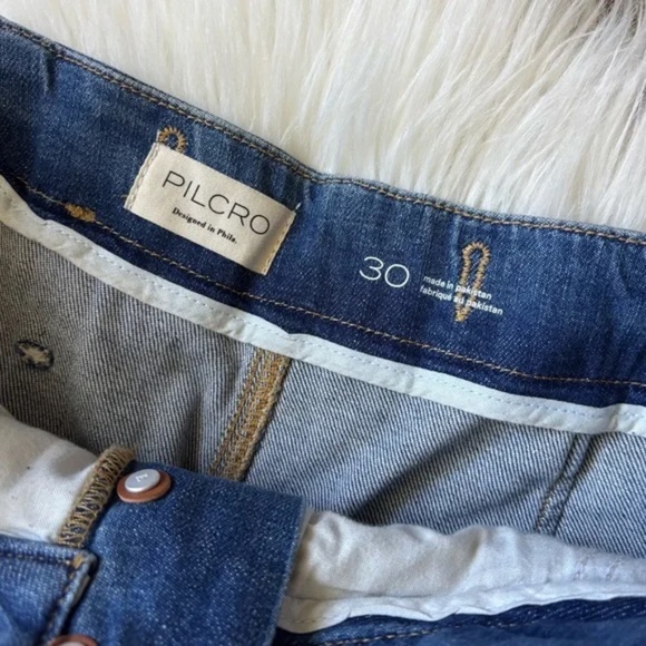 Pilcro Anthropologie NWT The Arin Mid-Rise Button-Front Barrel Pant Jeans 30 - Picture 6 of 10